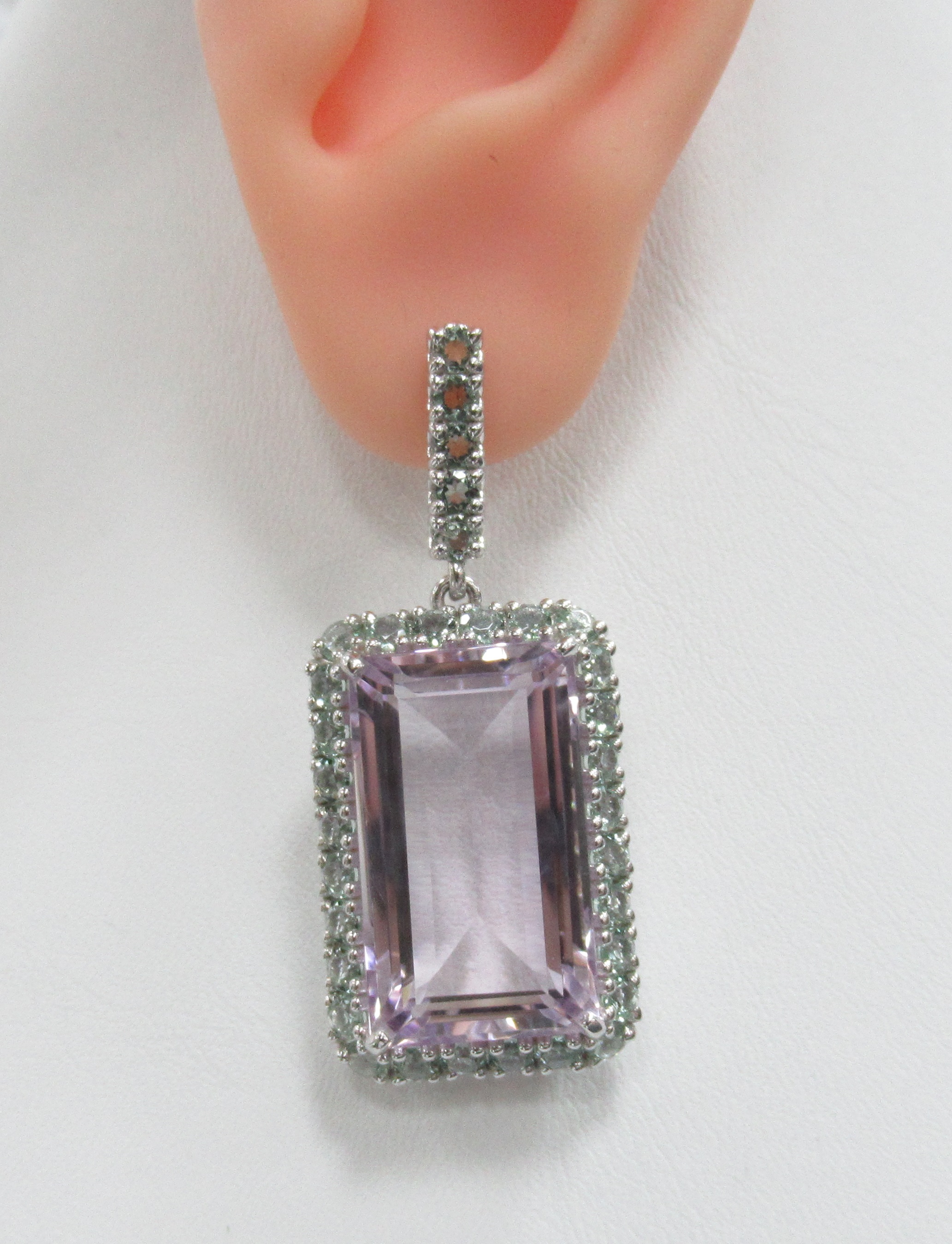 Серебряные серьги с аметистами